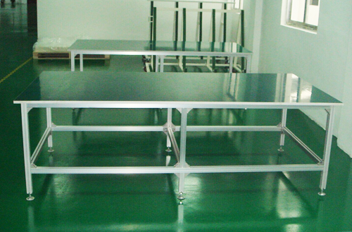 Table for cleaning/gluing/J-Box
