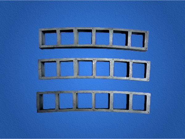 轉盤軸承分段保持架